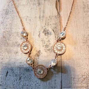 New Liz Claiborne 17" Rosegold & crystal necklace